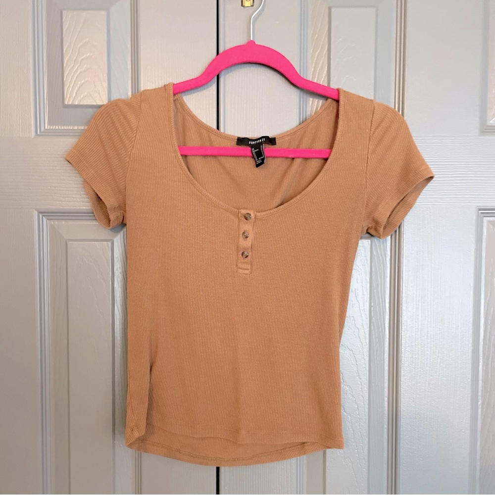 Forever 21 Short Sleeve Crop Top